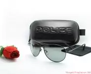 police lunette de soleil 2019U aviateur doree meduim style 2441